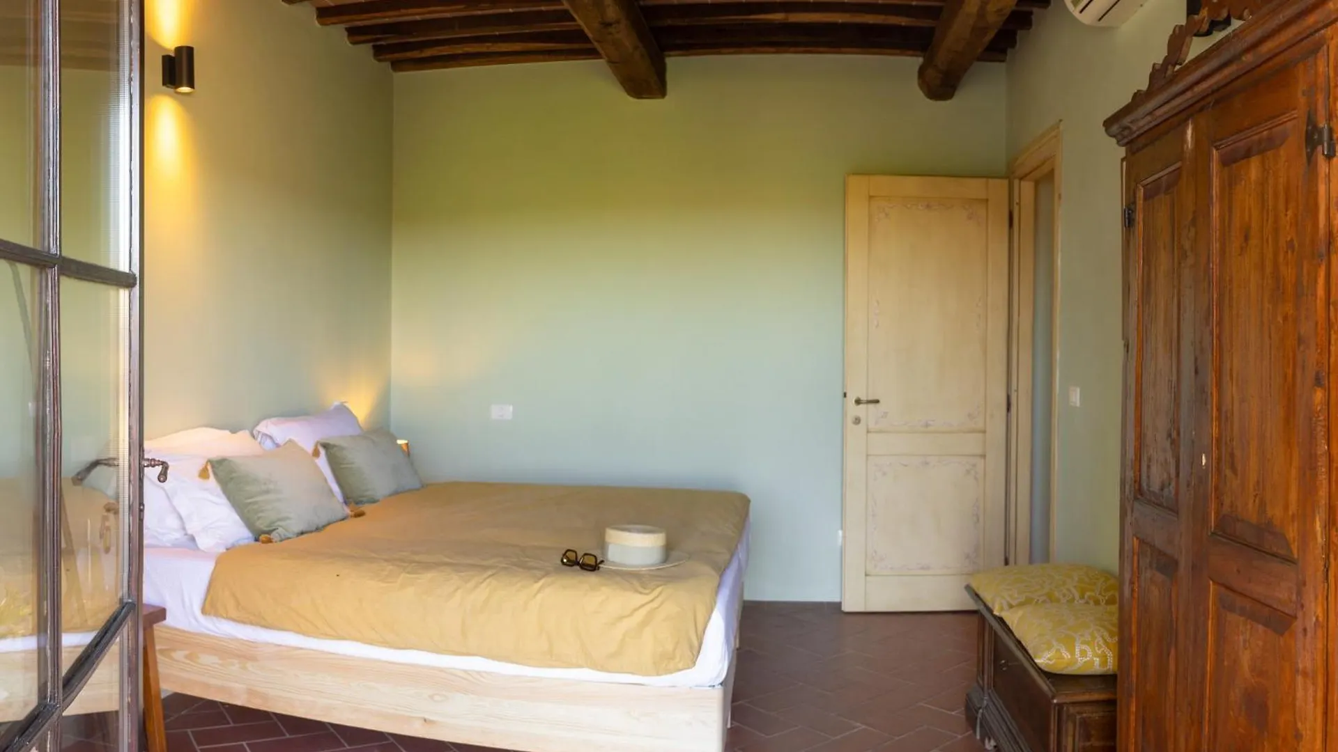 Borgo Belsedere - Apartments At A Historic Estate In Tuscany Trequanda