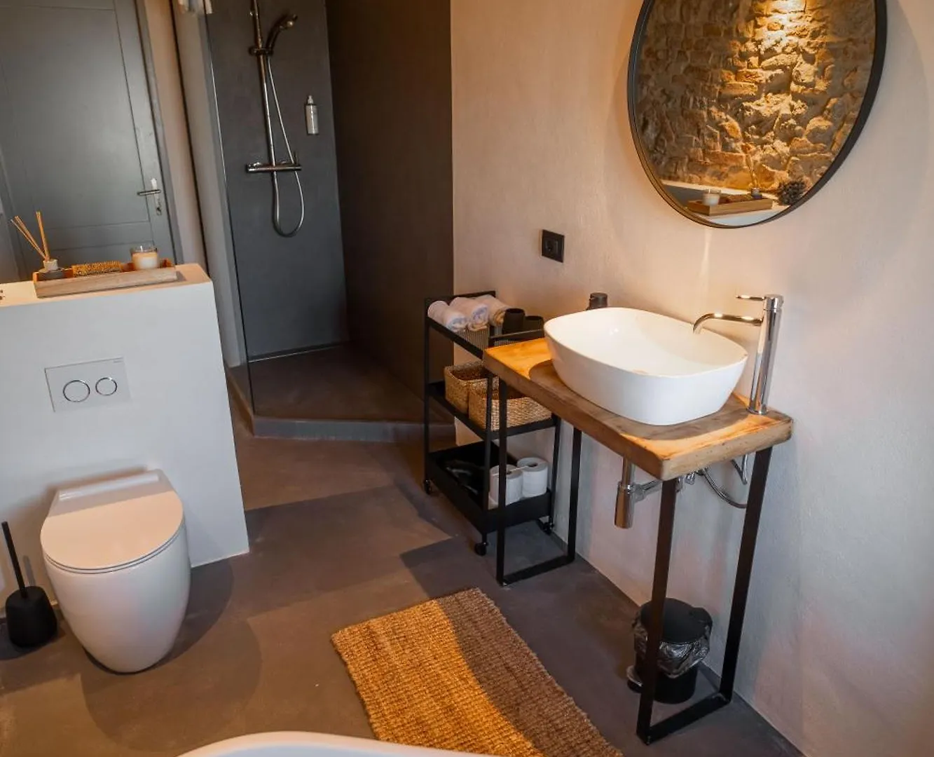 Borgo Belsedere - Apartments At A Historic Estate In Tuscany 트레콴다