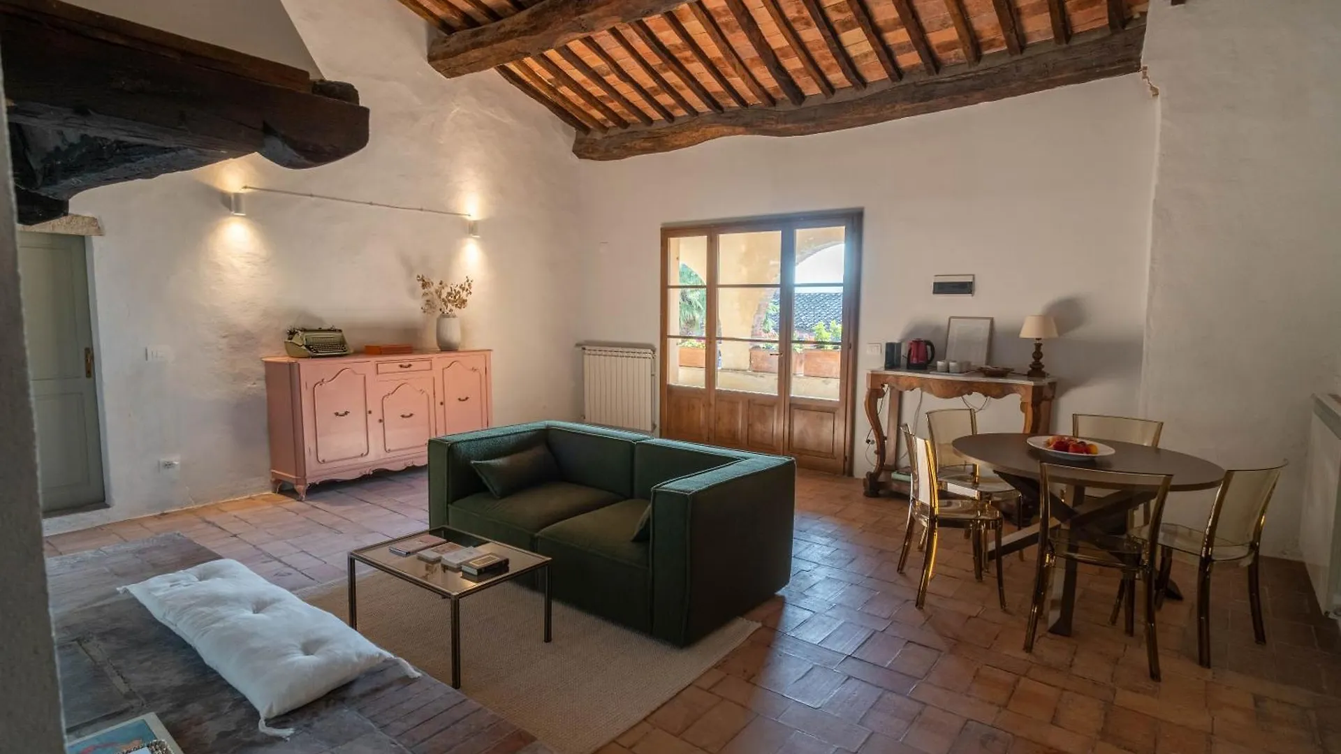 Borgo Belsedere - Apartments At A Historic Estate In Tuscany 트레콴다